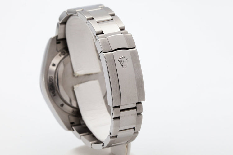 2013 Rolex Milgauss Green 116400V with Box and Papers