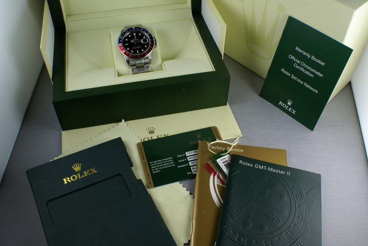 Rolex GMT 16710 M serial with 3186 movement with box and papers