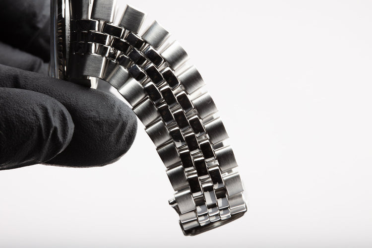 1977 Vintage Rolex DateJust 1603 Silver Dial