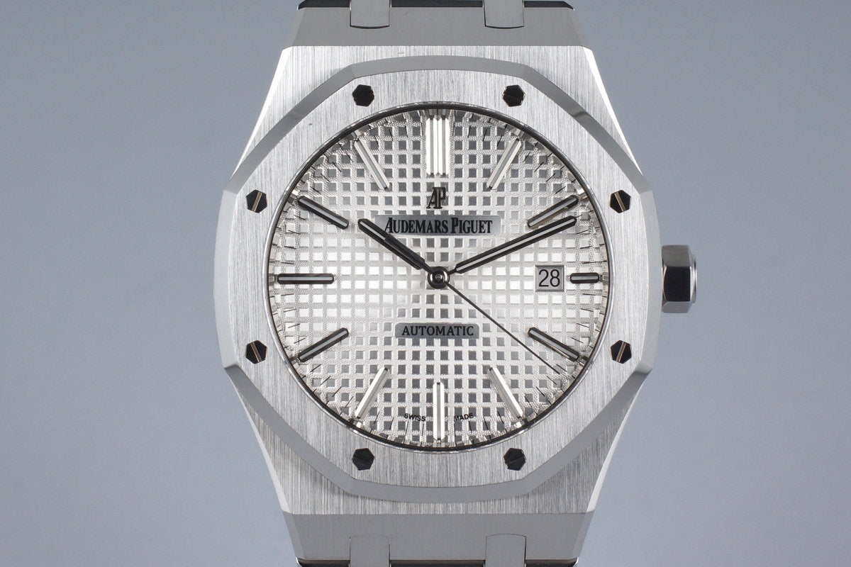 HQ Milton 2013 Audemars Piguet 15400 Royal Oak with Box and