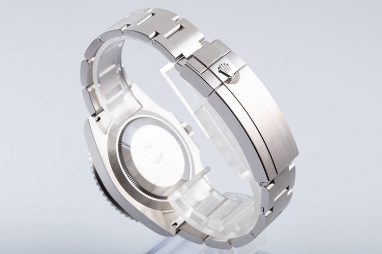 2021 Rolex Submariner 41mm 126610LN with Box & Card