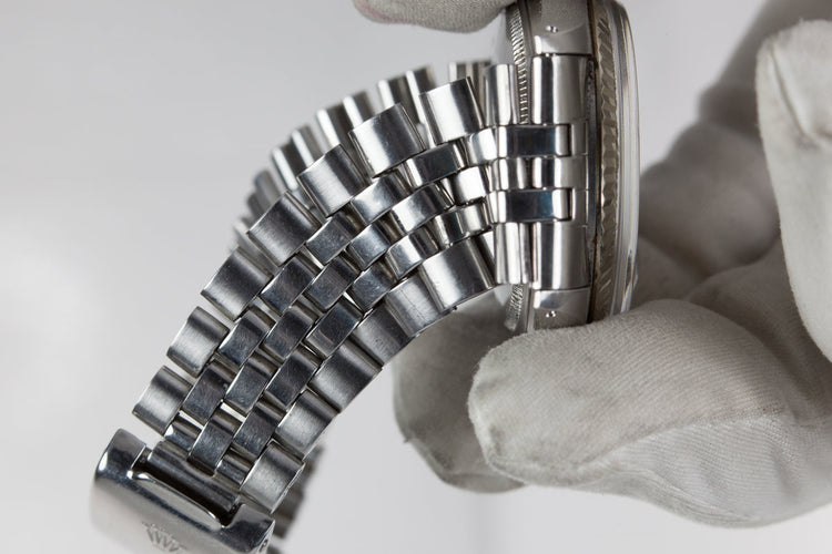 1972 Rolex Datejust 1601 No-Lume Linen Dial