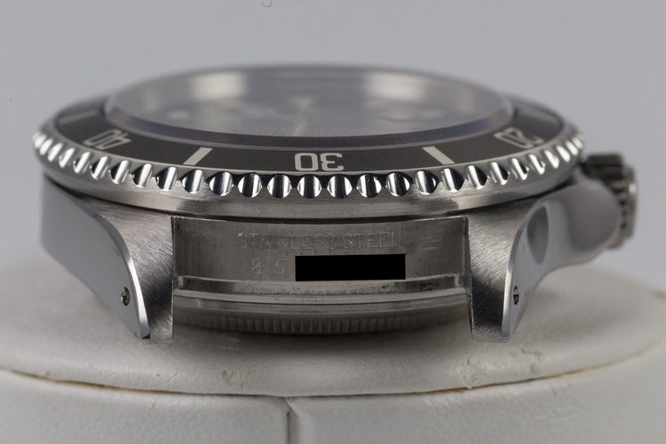 1984 Rolex Sea Dweller 16660 with Box and Papers