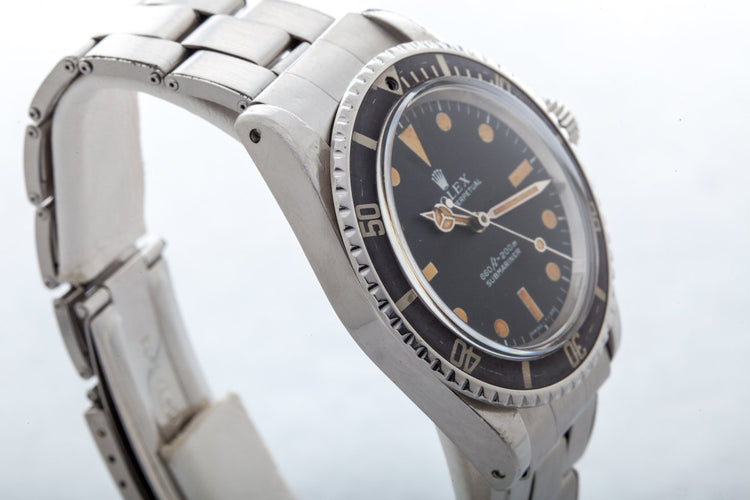 Vintage 1972 Rolex Submariner 5513 Serif Dial with Box and Papers