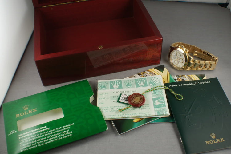 Rolex 18K Daytona 116528 with White Dial and Box and Papers