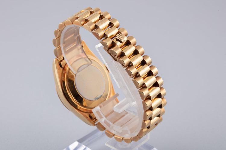 1995 Rolex 18K YG Day-Date 18238 Gold Dial