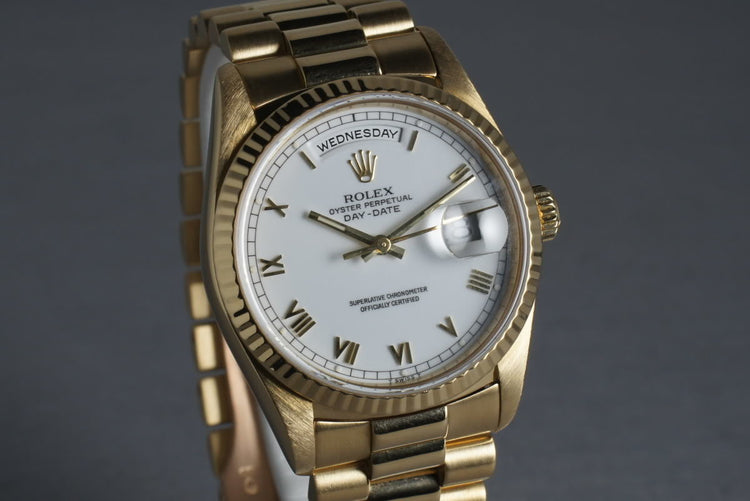 President Ref: 18238 with white Roman Dial