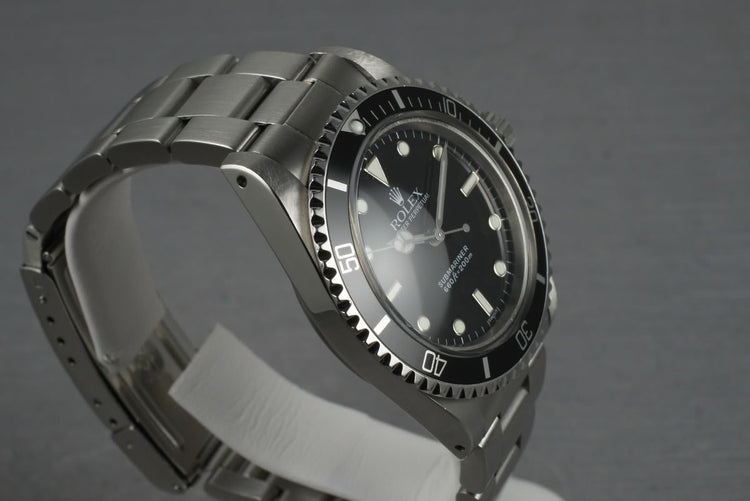 1985 Rolex Submariner 5513 with WG surrounds and Service Papers