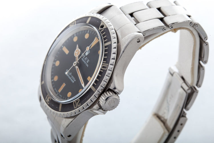 Vintage 1972 Rolex Submariner 5513 Serif Dial with Box and Papers