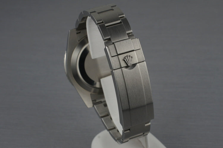 2010 Rolex Green Submariner 116610V with Box and Papers