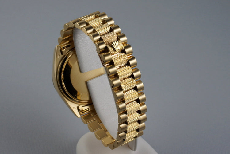 1982 Rolex YG Bark Day Date 18078 Champagne Linen Dial