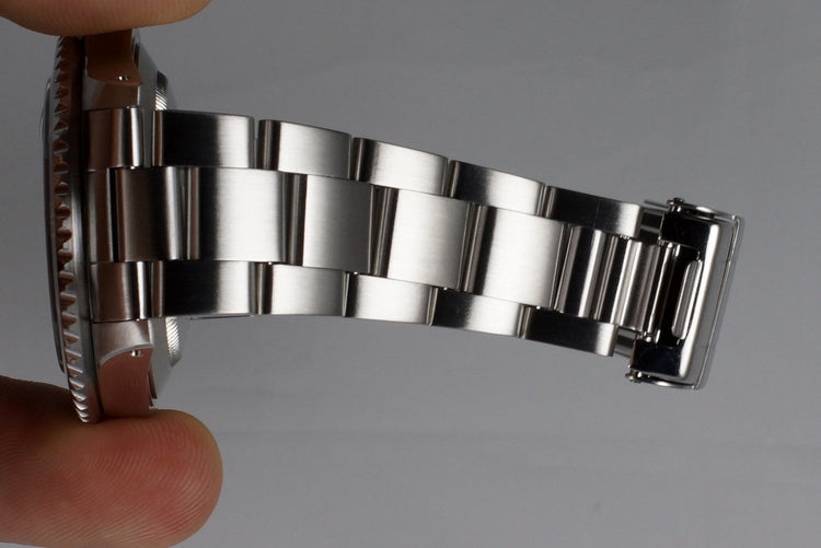 1990 Rolex Submariner 16610 with RSC Papers