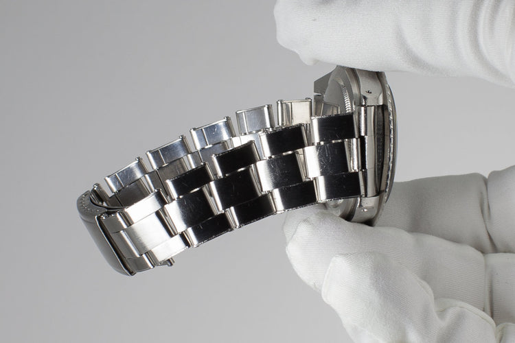 Vintage 1972 Rolex Submariner 5513 Serif Dial with Box and Papers