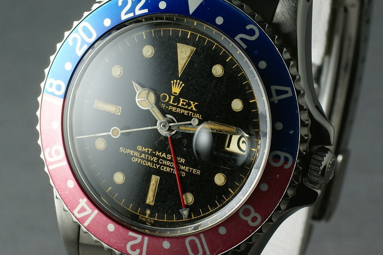 Rolex GMT Ref: 1675 Pointy Crown Guard chapter ring exclamation dial