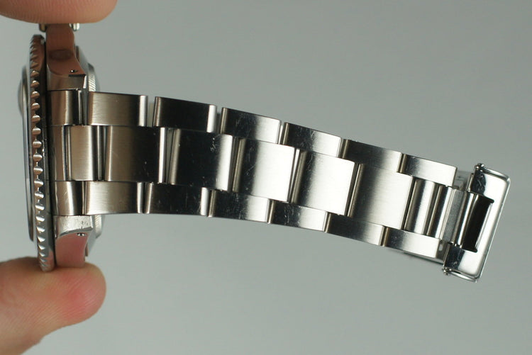 1997 Rolex Submariner 16610 with RSC Papers