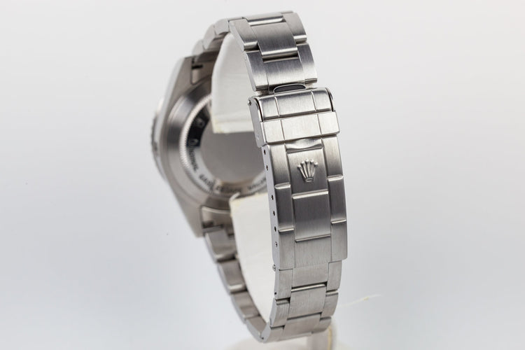 2005 Rolex Sea Dweller 16600
