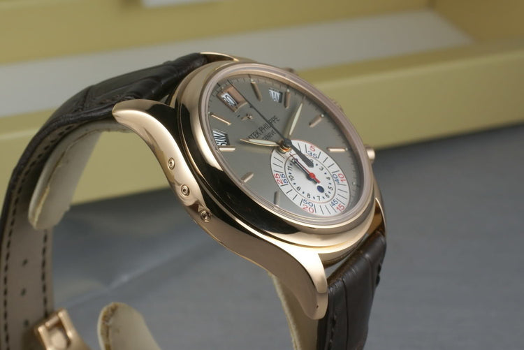 Patek Philippe Automatic chronograph with Annual Calendar 5960R