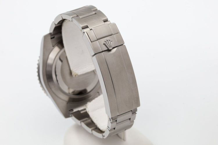 2016 Rolex Submariner 114060