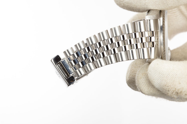 2002 Rolex DateJust 16220 No Lume White Roman Dial with Box and Papers