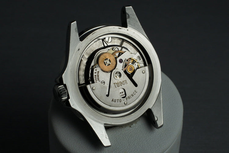 1965 Tudor Submariner 7928 Gilt Chapter Ring Dial