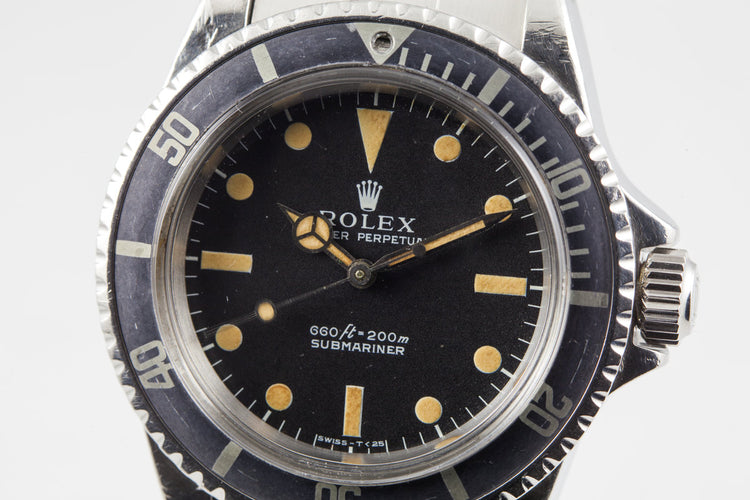 Vintage 1972 Rolex Submariner 5513 Serif Dial with Box and Papers
