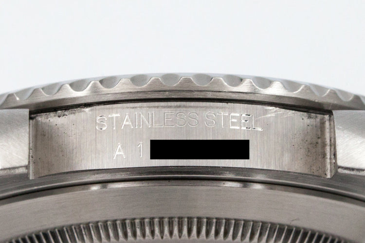 1999 Rolex Submariner 14060 SWISS only dial