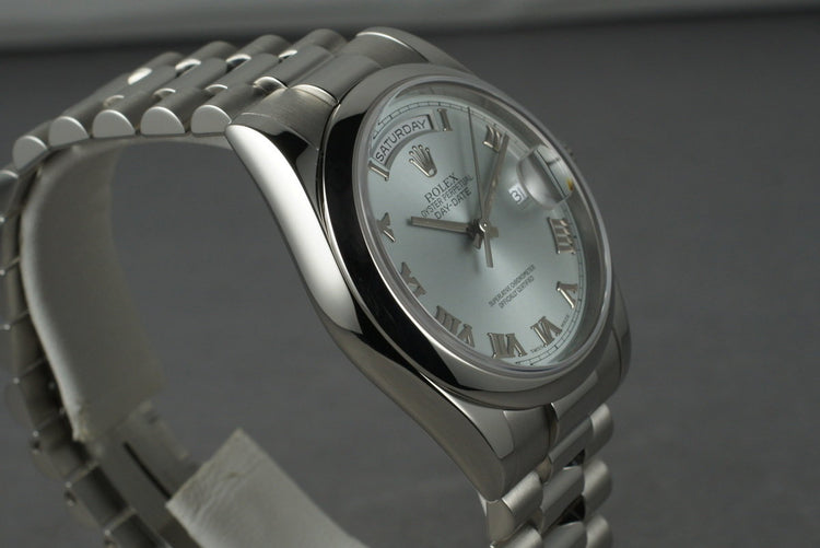 2001 Platinum President 118206 with Glacier Blue Dial