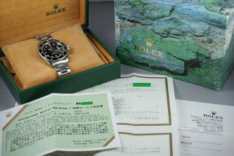 1995 Rolex Submariner 16610 with Box and Papers