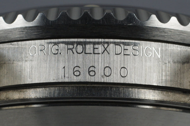1995 Rolex Sea Dweller 16600 with Service Papers