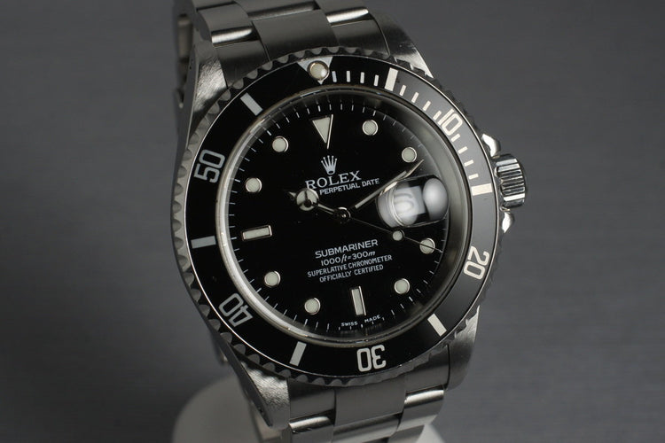 2000 Rolex Submariner 16610
