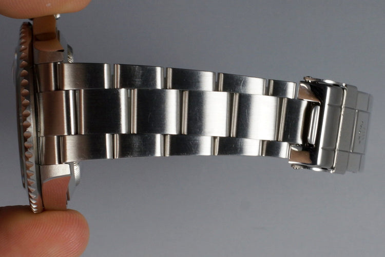 2006 Rolex Green Submariner 16610LV