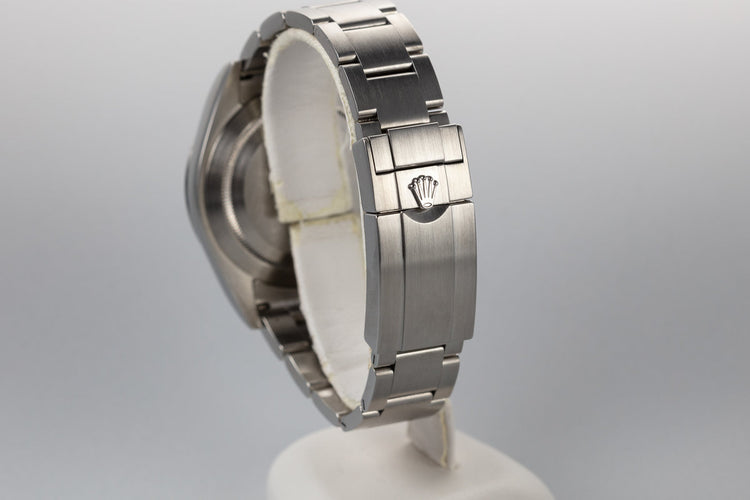 2010 Rolex 39mm Explorer 214270