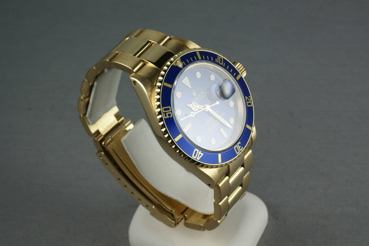 Rolex Submariner Ref: 16618 with Service Paper