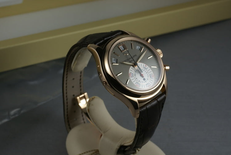 Patek Philippe Automatic chronograph with Annual Calendar 5960R