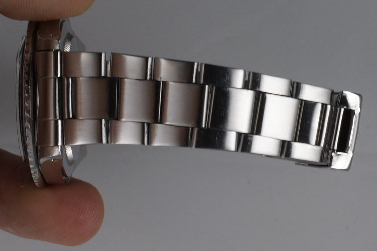1967 Rolex GMT 1675 Glossy Gilt Dial
