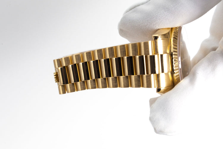 2005 Rolex YG Day-Date 118238 with Diamonds