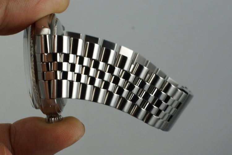 1977 Rolex DateJust Linen Dial 1601