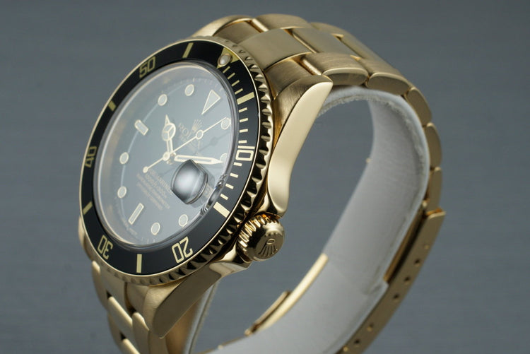 2003 Rolex 18K Submariner 16618