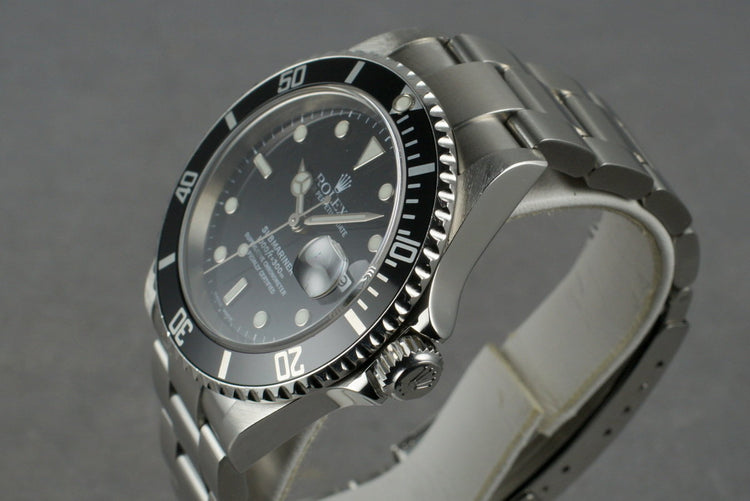 2005 Rolex Submariner 16610 T