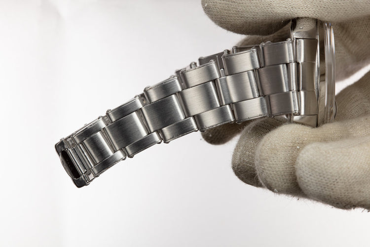 1968 Rolex OysterDate 6694 Silver Dial