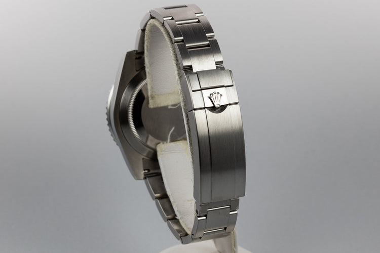 2018 Rolex Ceramic Submariner 116610LV "Hulk" with Box and Papers