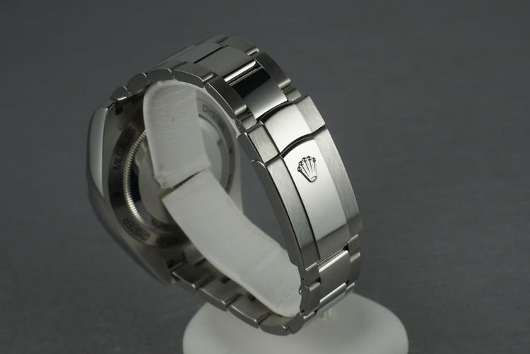 Rolex Milgauss Green V Serial 116400 GV with Box and Papers