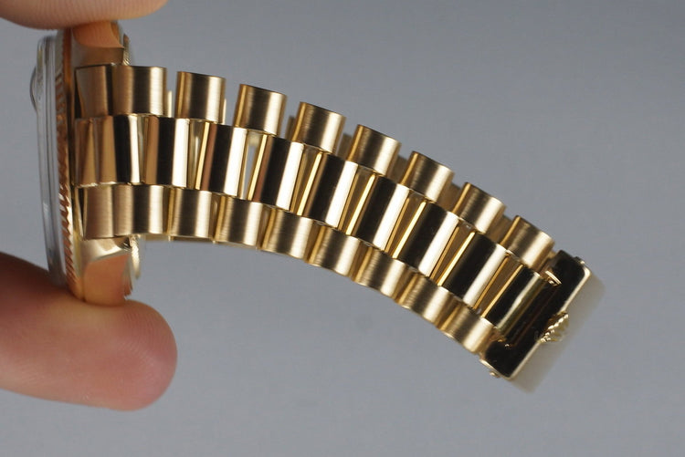 1972 Rolex YG Day-Date 1803 Champagne Linen Sigma Dial