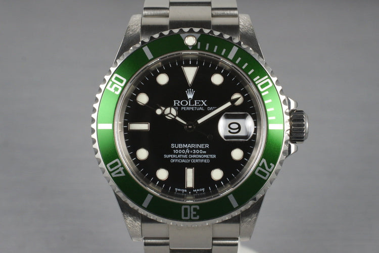 2004 Rolex Green Submariner 16610T