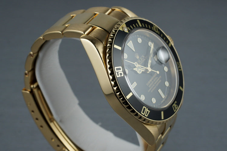 2003 Rolex 18K Submariner 16618