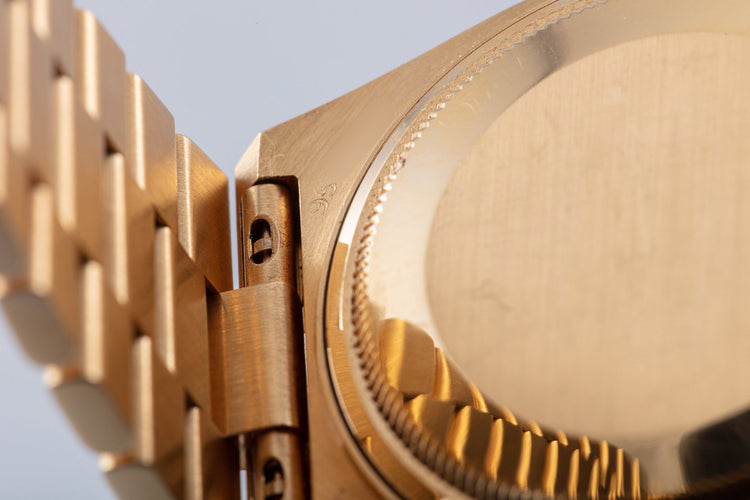 1987 Rolex Oysterquartz 19018N 18k Day Date