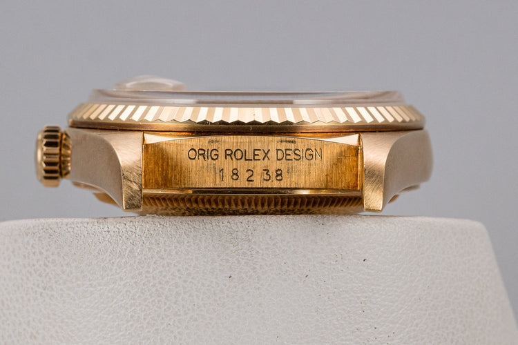 1989 Rolex 18K YG Day-Date 18238 Champagne Diamond Dial