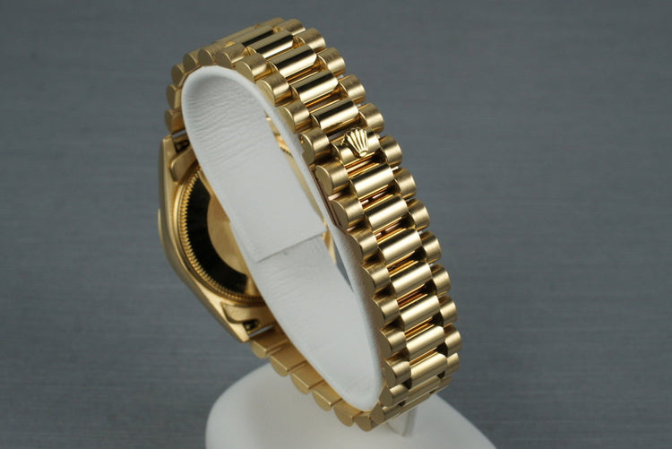 1985 Rolex 18K MidSize Datejust 68278 with Factory Diamond Dial