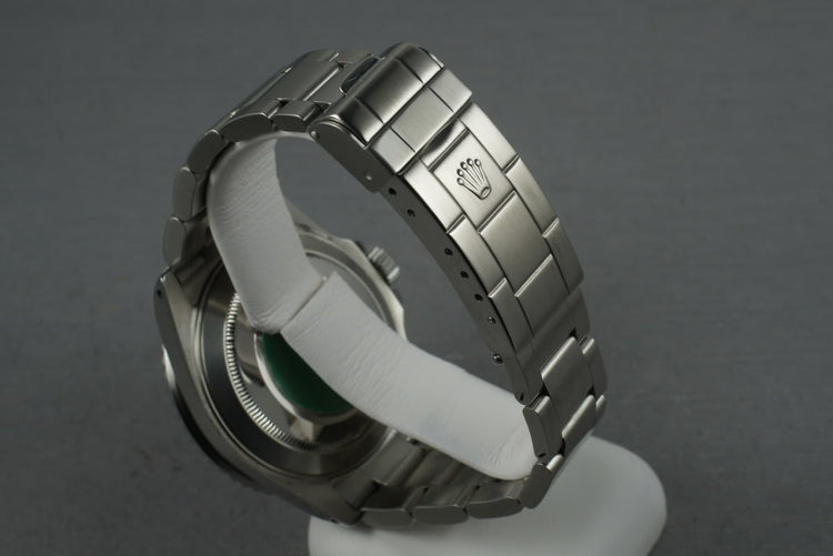 1999 Rolex Submariner 16610 Box and Papers
