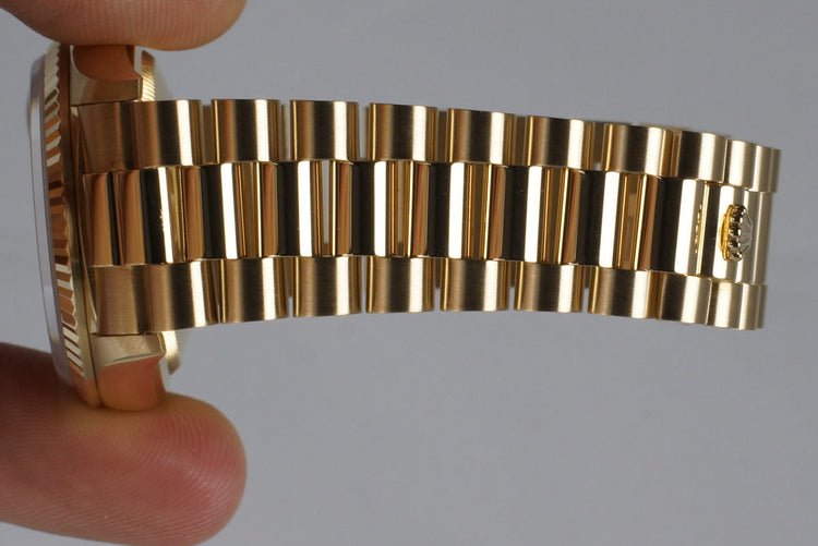 1995 Rolex YG Day-Date 18238 Champagne Dial